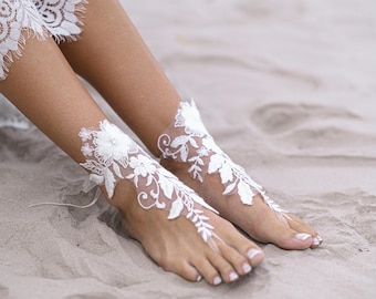 Lace Barefoot Sandals, Bridal Foot Jewelry, Beach Wedding Anklet