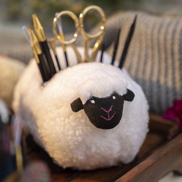 Lantern Moon Accessories Holder Sherpa Baabs Knitting notions tidy needle minder scissor stand novelty sheep desk tidy