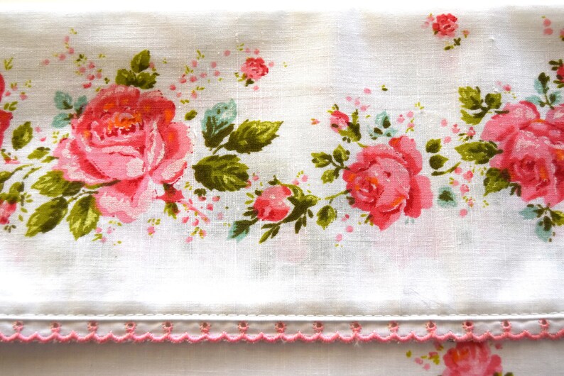 Cotton Poly BedSheet Double Flat Pink floral on White Vintage NEW Full Retro Heritage Bedding