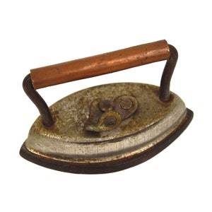 Vintage Dover Dolly Iron | with Copper Handle | Child Sized Cast Iron | made in USA