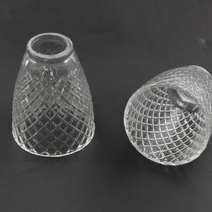 Vintage 4 7/8&quot;H helder glazen kap | Diamant, arcering | Kleine vervanging