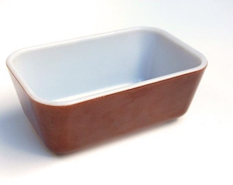 Brown Pyrex Refrigerator Dish 502 | 1 1/2 Pint | Retro Kitchen | Brown Ovenware