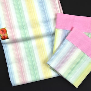 Sábana plana completa con rayas pastel vintage NOS / 2 fundas de almohada / Algodón y poliéster Texmade / Rosa, verde, azul, amarillo y blanco