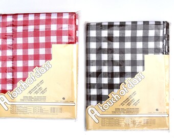 Gingham Tablecloth | Cotton, Rectangular 60" x 86" | Picnic, Country, Farmhouse Decor