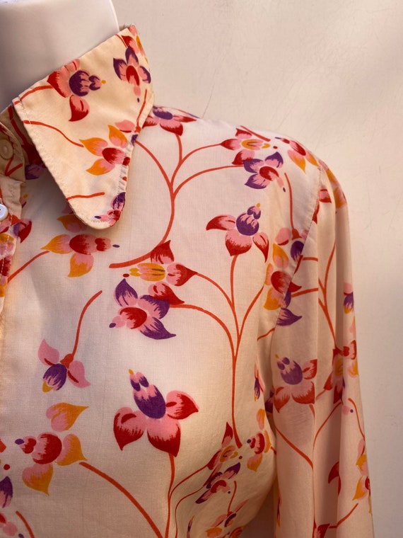 Early Jeff Banks vintage seventies blouse size med