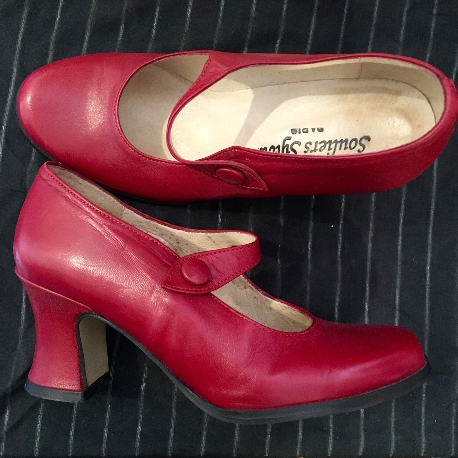 Crimson Red Souliers Sylvia Paris Court Shoes Size 35 Etsy Canada