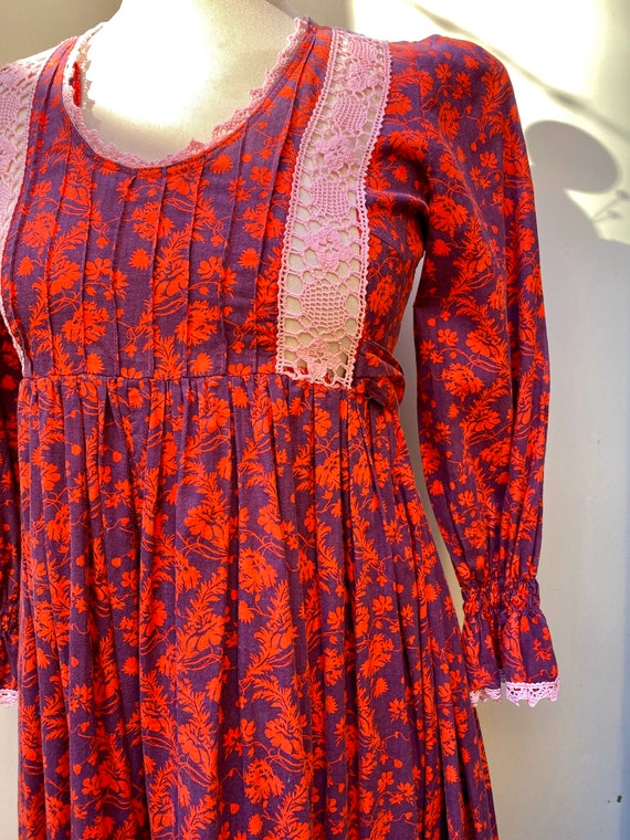Laura Ashley vintage Made in Wales floral prairie