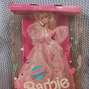 Vintage Happy Birthday Barbie in doos met displaystandaard c. 1990 Mattel