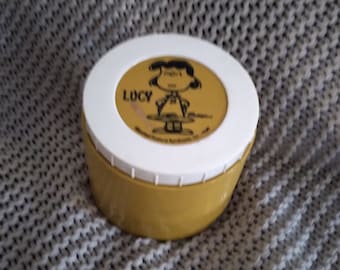 VGC Vintage Lucy from Peanuts insulated harvest gold soup thermos c. 1969