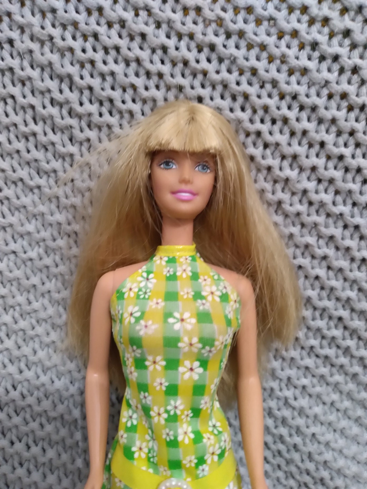 Vestidos para Boneca Barbie de Tecido sem Costura - DIY Brinquedos 