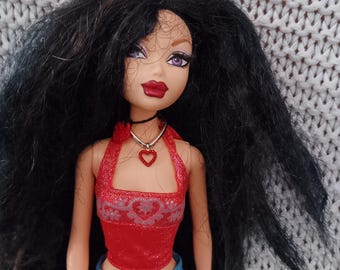 My Scene Nolee with crimped black hair wearing red halter top and denim skirt