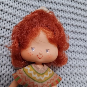 Vintage Strawberry Shortcake friend Cafe Ole in her original outfit c. 1980 Kenner