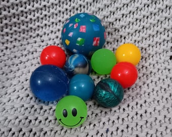 Lof von 10 sortierte Größe und Farbe Vintage 1970er Jahre Super High Bouncy Balls