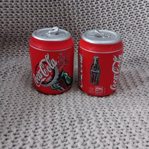 Vintage Coca-Cola Can 3 1/4 &quot;Keramik Salz und Pfefferstreuer Set