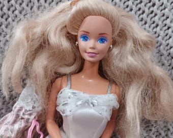 Vintage Jewel Secrets Barbie with her original convertible Purse Gown c. 1986 Mattel