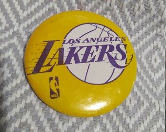 Botón de baloncesto coleccionable nba LA Lakers de la década de 1980