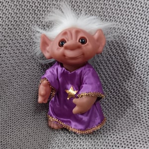 Vintage Thomas Dam 9&quot; Troll Wizard with Brown Eyes and White Hair c. 1977