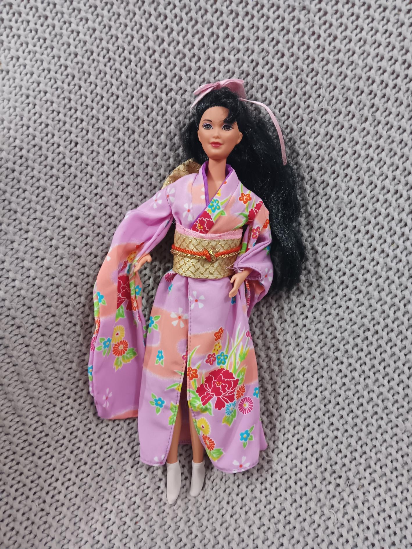 Special Collector's Edition Barbie Dolls of the World: Japanese