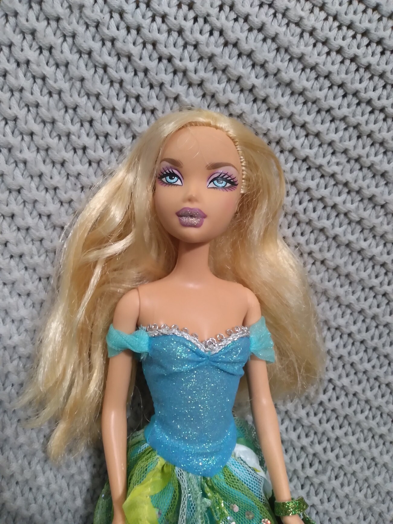 My Scene Barbie en vestido de princesa del bosque de hadas con