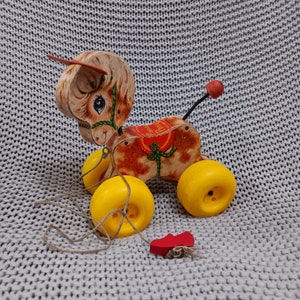 Vintage wooden Prancy Pony wooden toddler pull toy c. 1965 Fisher Price