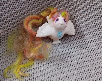 Vintage 1980s Hasbro Fairy Tales Bird: Tutu Tails Toy