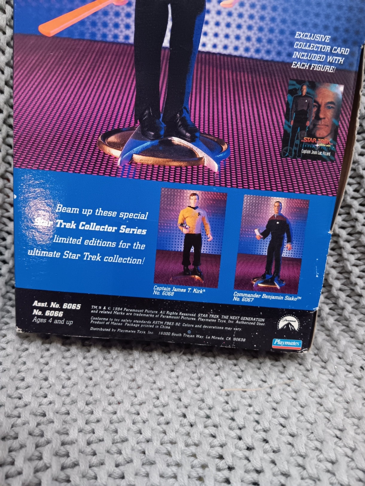 1994 PLAYMATES STAR TREK THE NEXT GENERATION Cpt. PICARD as