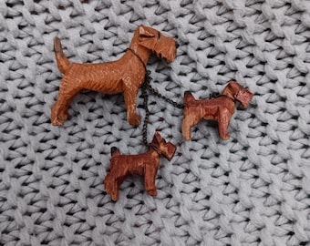 Super Rare Vintage Mid Century Hand Carved Wooden Miniature Irish Setter Two Pups on a Chain