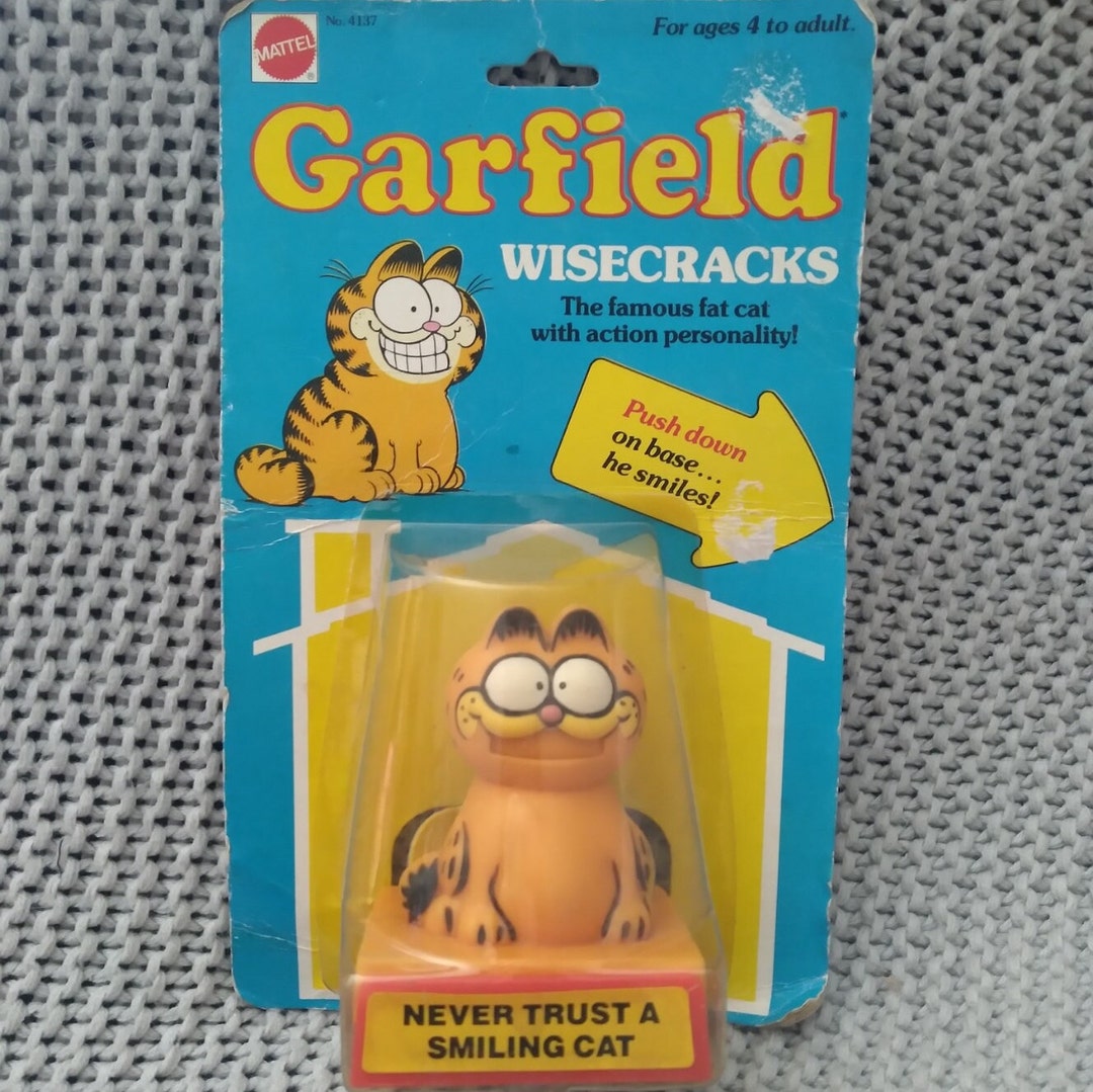 Garfield ベッドで寝るフィギュア 1978年製 Garfield ベッドで寝るフィギュア 1978年製