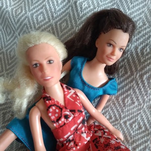 Vintage Charlie&#39;s Angels dolls - Farrah Fawcett (Jill) and Kate Jackson (Kelly) c. 1977 Hasbro