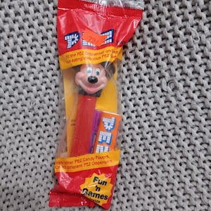 NRFP Vintage Mickey Mouse Pez dispenser c. 1990&#39;s Disney