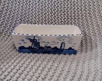 Vintage Delft Blue Holland ceramic 5 1/2" salt and pepper shaker caddy with windmill and flower design