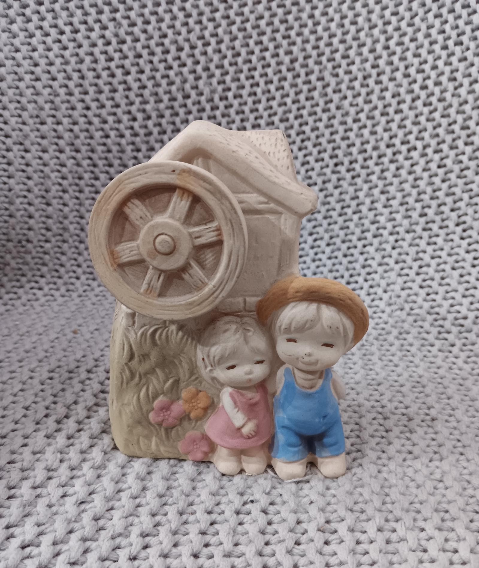 1960年代のヴィンテージ アンジェラス磁器製オルゴール：ラブ・ミー