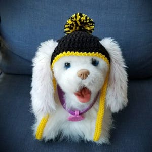 football team dog hat, hat for dogs, pet hat, dog pom pom hat, dog crochet hat, steelers, eagles, patriots, vikings, choose your team image 1