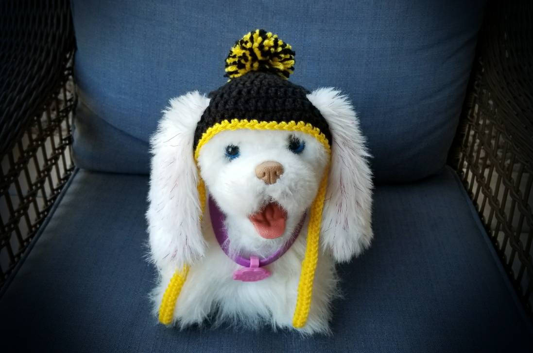 First days of Winter mini pom poms Bandana – Pug Doggy Dog