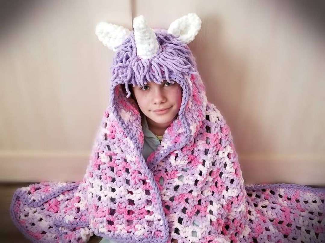 Bulky Hooded Unicorn Blanket, Crochet Unicorn Hood, Pillow Blanket ...