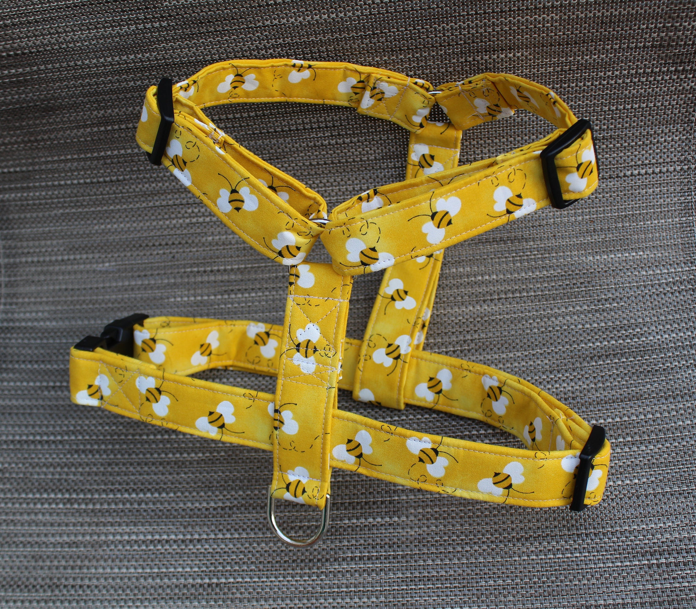 Bumble bee cheap dog harness