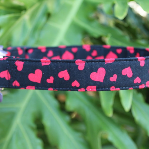 Heart Dog Collar - Valentine Dog Collar - Personalized Dog Collar - Love Dog Collar - Martingale Collar - Unisex Heart Collar - Pet Collar