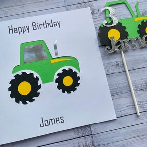 Tractor verjaardagskaart gepersonaliseerd met hun naam, leeftijd of bericht, grote vierkante kaart van 20 cm, handgemaakt op bestelling, bijpassende topper beschikbaar!