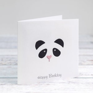 Gepersonaliseerde schattige zwarte panda papercut kaart met sprankelende ogen - lieve dierenkaart voor verjaardag - babyshower - bedankkaart - door HKdesign8
