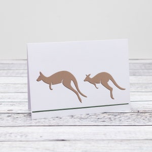 Papercut-kaart van Australische kangoeroe-wallaby voor elke gelegenheid - blanco binnenkant - gratis personalisatie - meer unieke kaarten bij HKdesign8