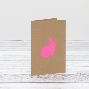 Gepersonaliseerde Bunny Rabbit Card verkrijgbaar in verschillende kleuren. Kan worden gepersonaliseerd met leeftijd of naam.