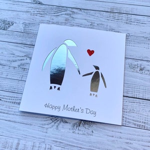 Biglietto personalizzato per la prima festa della mamma con mamma e cucciolo di pinguino in argento lucido - Biglietto per futura mamma - Biglietto per baby shower - Ti amo mamma
