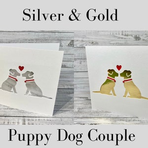 Cartão de noivado de casamento com casal de cachorro prateado ou dourado brilhante | Personalizado com seus nomes na frente e uma mensagem especial dentro