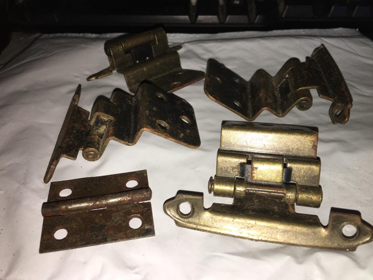 5 bisagras de gabinete vintage 4 de un tipo / 1 pequeña | Etsy