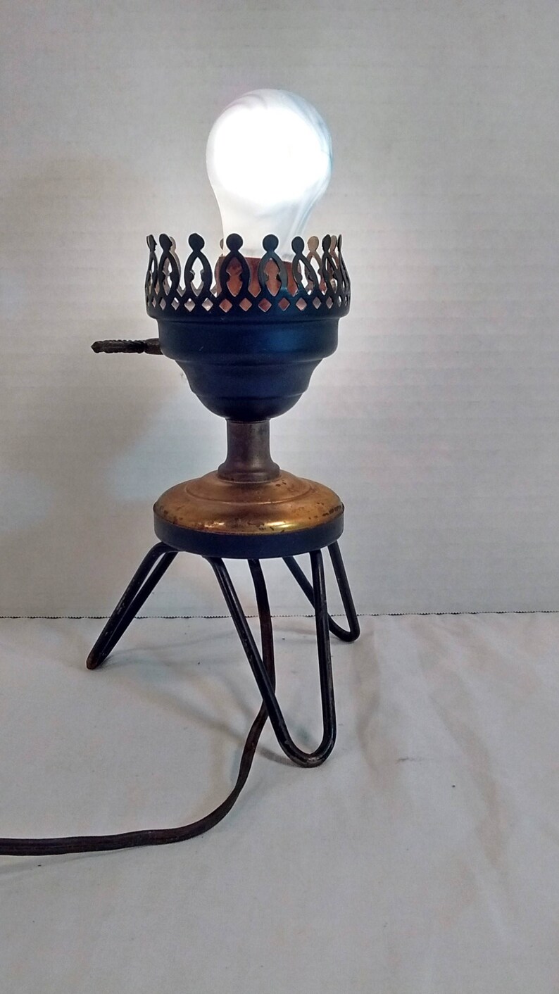 desk hurricane lamp