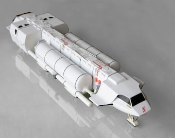 Tanker ship of V Visitors 1/48 scale model.
