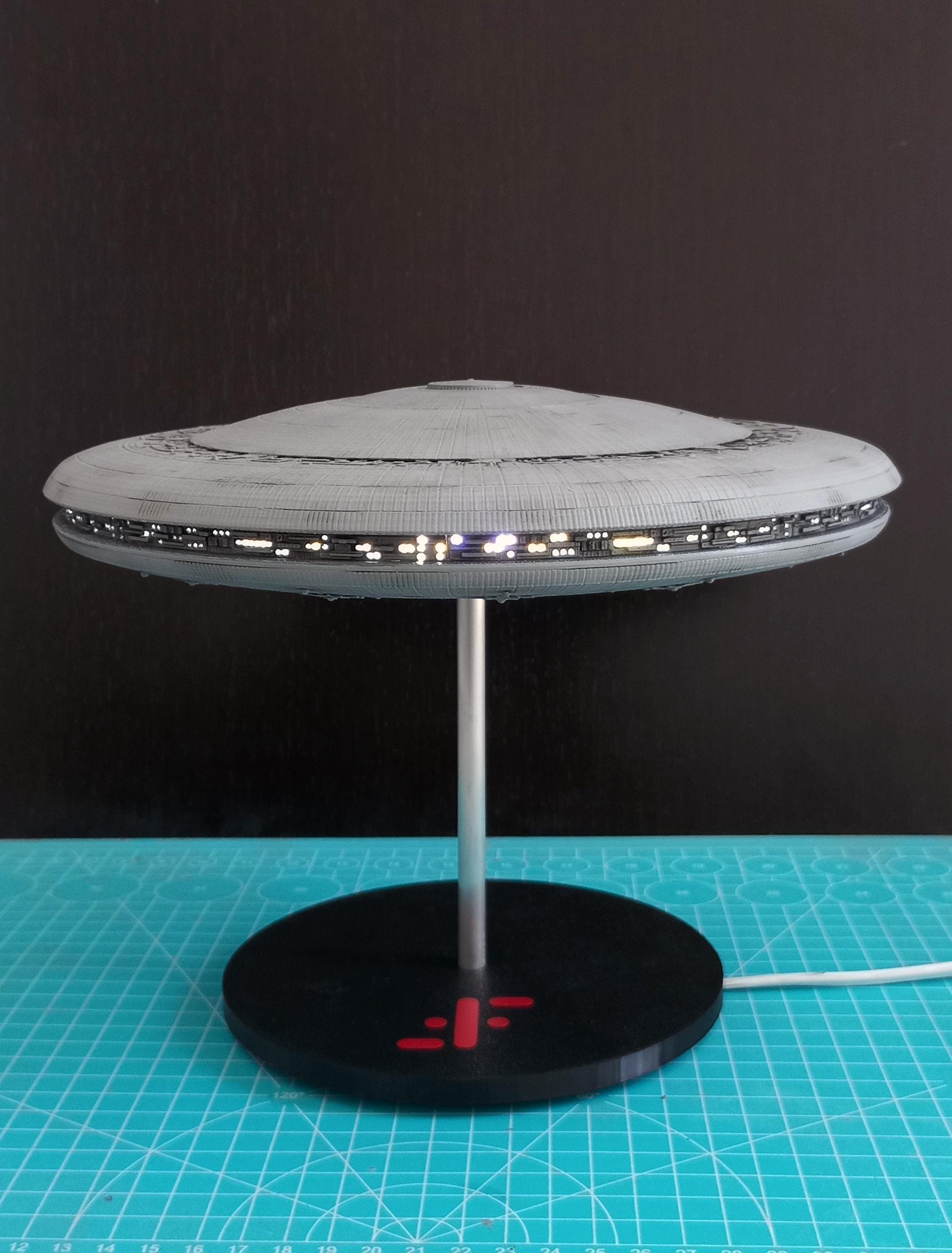 V Visitors Mothership - Etsy