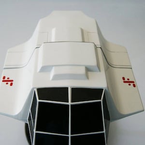 Maqueta de Caza en vuelo de V Los Visitantes escala 1/48. V Visitors Skyfighter image 4