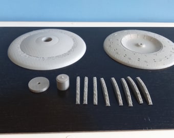 V visitors mothership model kit
