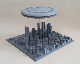 V Visitors Mothership with LA City base stand